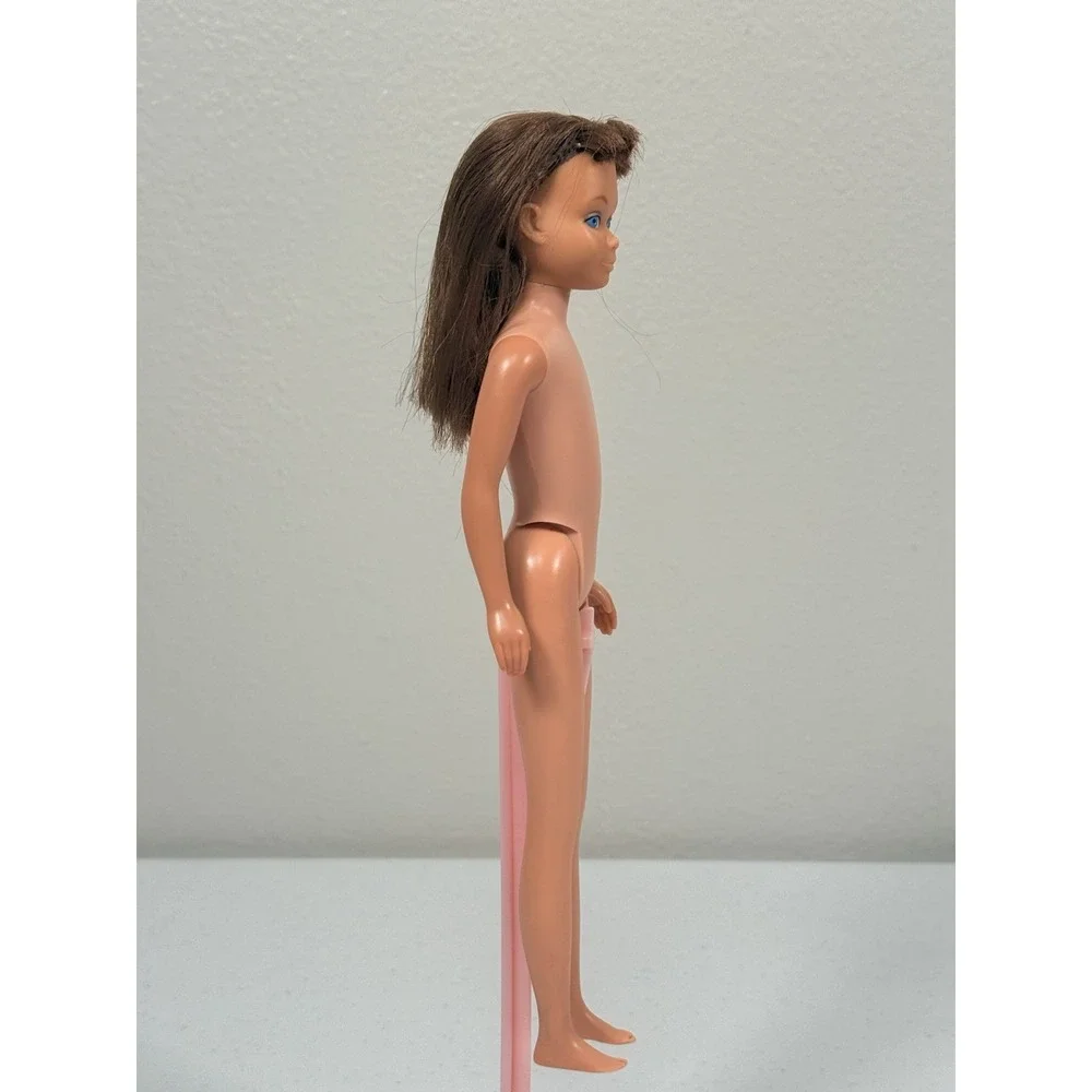 Vintage 1963 Skipper Doll 0950 Light Brunette Straight Leg Mattel Barbie Early